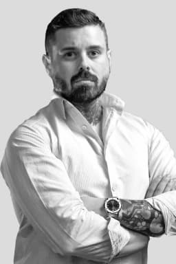 Carlos Adams
